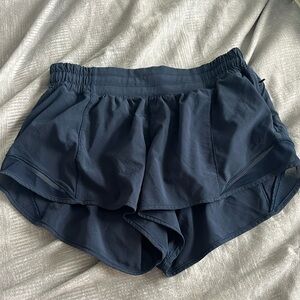 Lululemon Hotty Hot Short